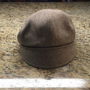 Women’s brown and tan herringbone patterned hat